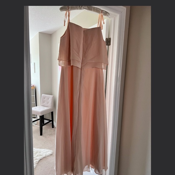 Flowy bridesmaid dress or wedding guest dress - Picture 2 of 2